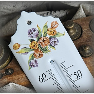Springtime poetry for your home: tulip decor enamel thermometer, with brilliance and accuracy guaranteed for life.