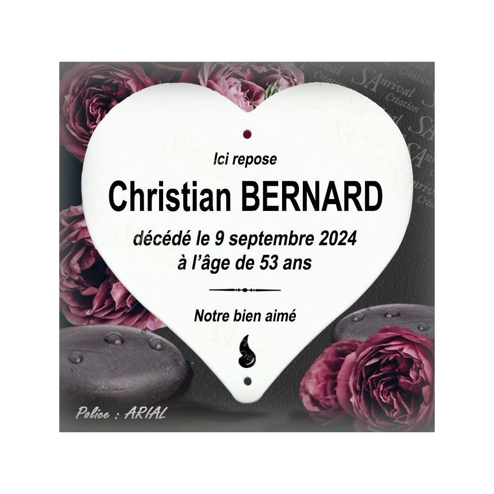 Cœur funéraire personnalisé en émail blanc sans filet – Police Arial en sérigraphie noire.