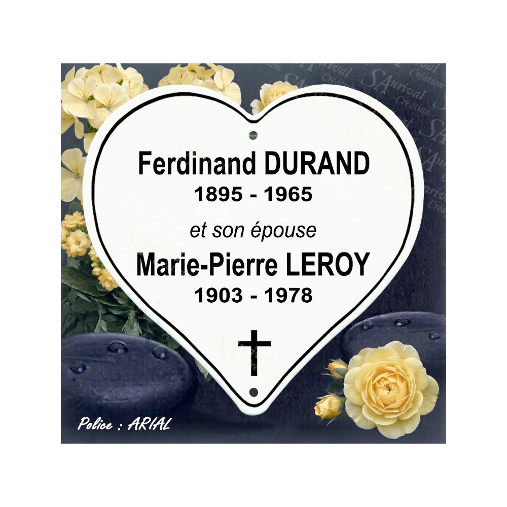 Coeur funéraire avec croix chrétienne et 5 lignes de personnalisation police Arial