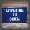 Plaque émaillée bleue texte "Attention au chien" blanc 16x10cm