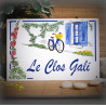 Grande Plaque de Maison émaillée décor Volets Bleus avec votre texte personnalisé