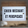 Plaque émaillée 10x6cm "Chien Méchant et perspicace" avec filet