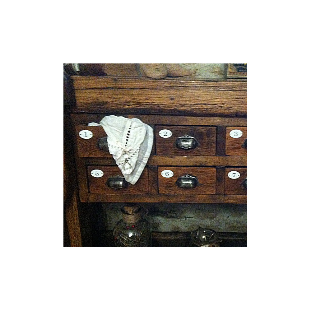 Numéro ovale bombé émaillé à l'ancienne 3x2cm blanc/noir