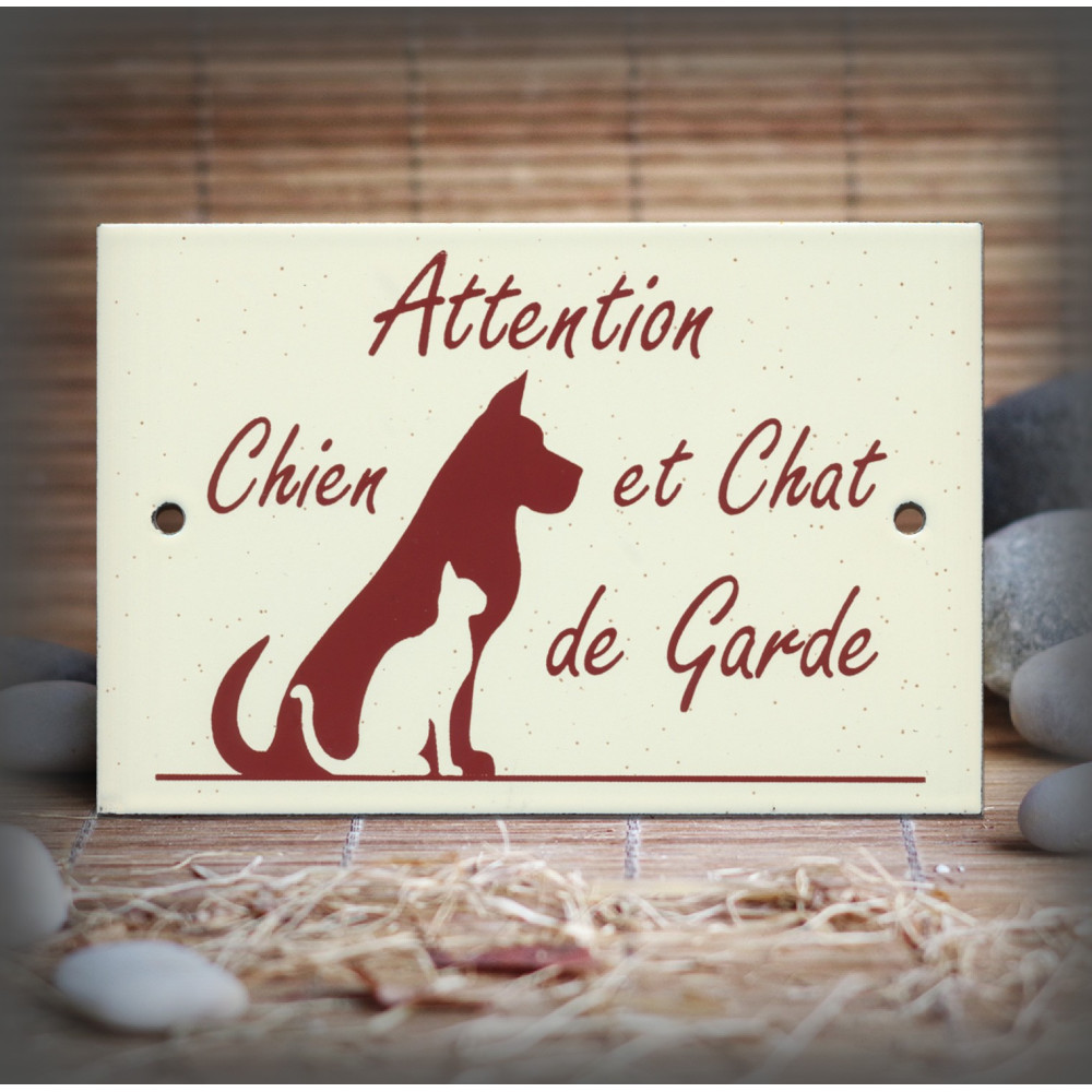 Plaque émaillée blanche "Attention Chien et Chat de Garde"