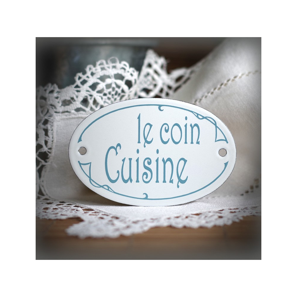 Plaque ovale de porte émaillées blanc texte gris : Le coin Cuisine