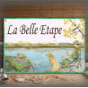 Plaque maison émaillée décor Pêcheur et son chien