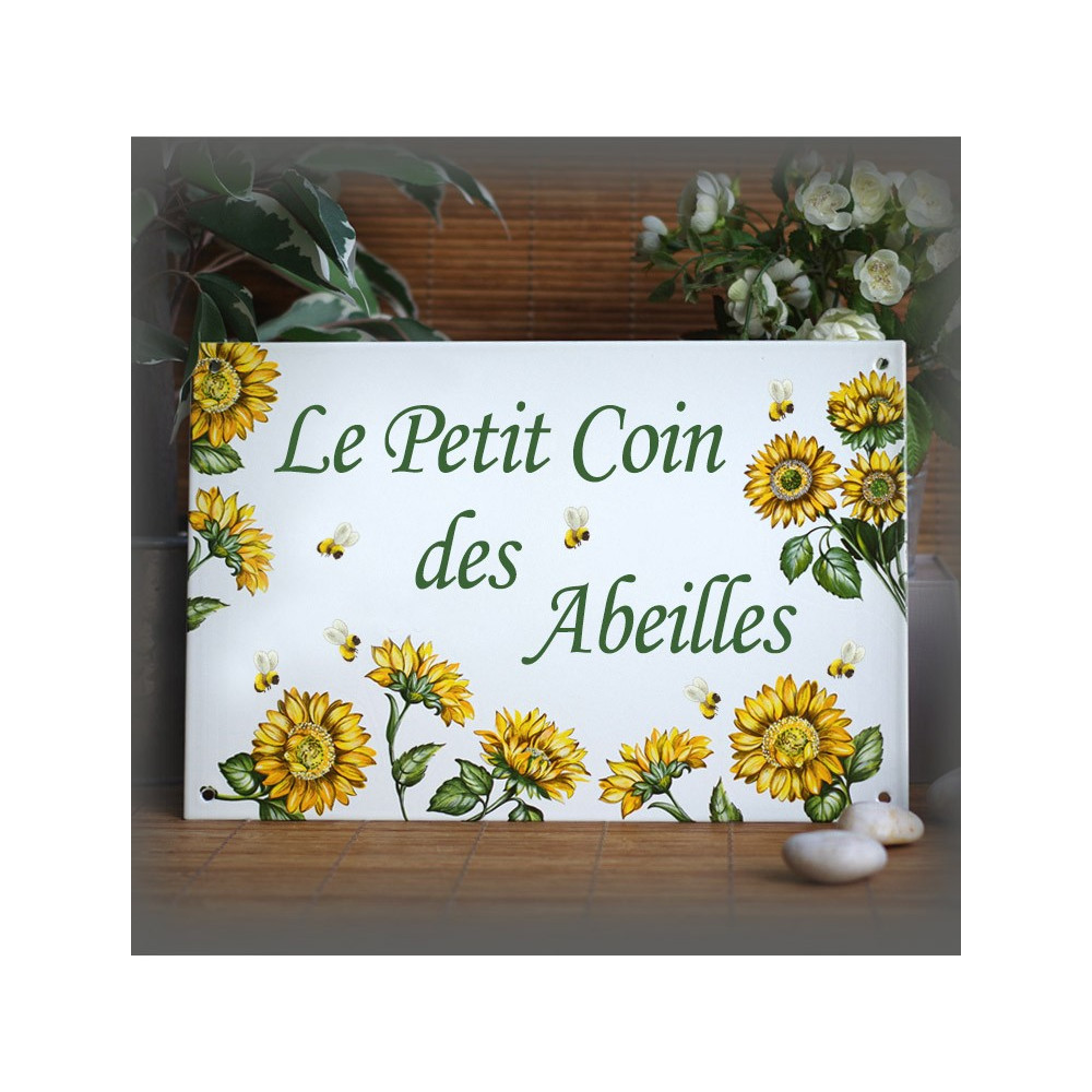 Home plate in enamel sunflower decor