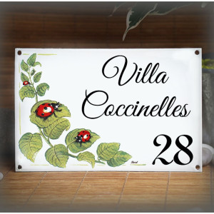 Plaque Maison émaillée décor Coccinelles